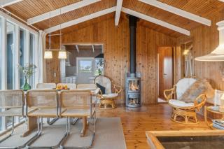 Idyllic Family Summer House 75 Meters From Coast - 3