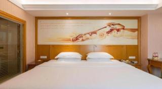 Vienna Hotel Guangzhou Huadu Sunac Cultural Tourism City Shiling - 4