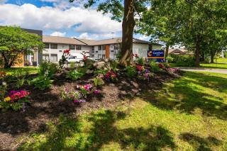 Comfort Inn West - 5