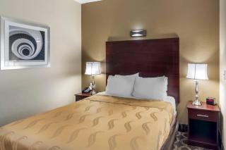Quality Inn Overland Park Kansas City - 1