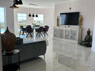 Villa Happy, Luxus mit Meerblick & Pool - 4