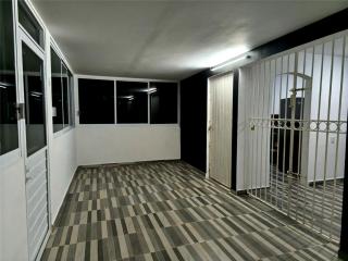 Cuarto con Piscina Privada Black & White - 5