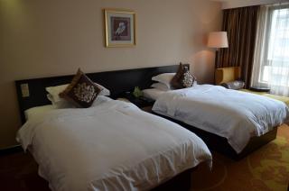 Landmark International Hotel - Canton - 7