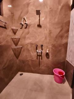 Hotel Krishna, Lucknow - 4