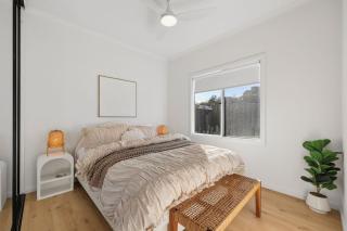 White Lotus -14 Haynes Rd, Middleton - Middleton - 3