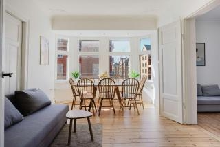 Stunning 6-Pax Apartment - 3