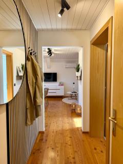 Landhaus Wulfenia - APARTMENT KLAGENFURT - Private Sauna, Smart-TV, Air Conditioning, Free Parking - 1