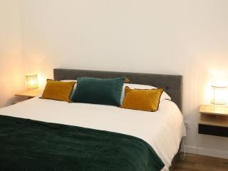 Suite des Princes with Private Garden by La Boîte En Plus - 4
