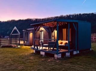 Peak View Tiny House - 2