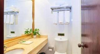 Vienna Classic Hotel Zhangzhou Longchi Center - Haicang - 8
