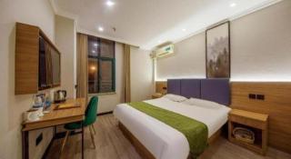 GreenTree Inn Shanghai MinHang ZhuanQiao Subway Station East ZhuanXing Road Shell Hotel - 2