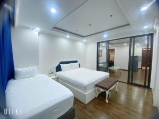 Queenie Hotel - 3