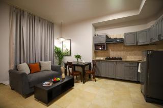 BedChambers Serviced Apartments, Near Golf Course Road - 2