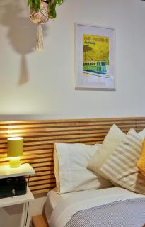 3BR Coastal Home with Parking, Workspace, WiFi - Melbourne - 1