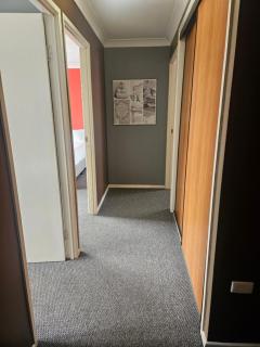 Rockhampton Court Apartment - 4