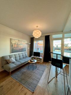 Kotimaailma Apartments - Saunallinen keskusta-studio - Suvantokatu - 8