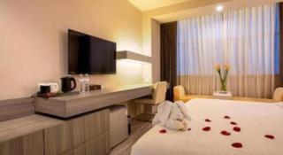 Jinjiang Metropolo Hotel - Qingdao Chengyang District Government - 1