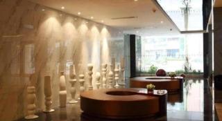 Downtown Hotel - 5