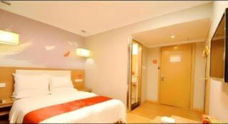 Thank Inn Hotel He'nan Xuchang Railway Station Qiyi Road Caowei Ancient Town - 1