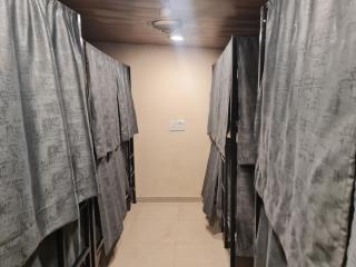 Male AC Dormitory Near Vishwanath Temple - 4