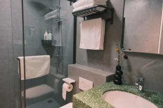 F18 Hub Youth Hostel - 9