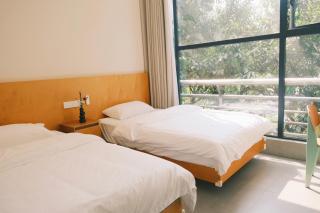 F18 Hub Youth Hostel - 7