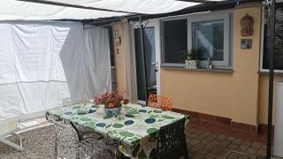 Casa in giardino - 8
