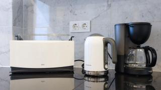 Monthly Rental Only - 5 min to U1 Vorgartenstraße - Fast Center - 5