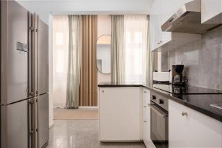 Monthly Rental Only - 5 min to U1 Vorgartenstraße - Fast Center - 1