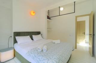 Wehost Apartment With Huge Terrace - Tbilisi - 7
