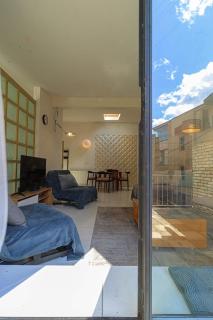 Wehost Apartment With Huge Terrace - Tbilisi - 3