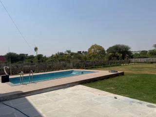 Mahavir Farm - 1