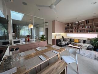 The White Loft modern retreat - 1