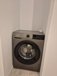 AV Urban Retreat 2 - 5