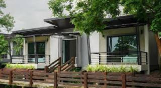 Nakhaburi Hotel & Resort - 3