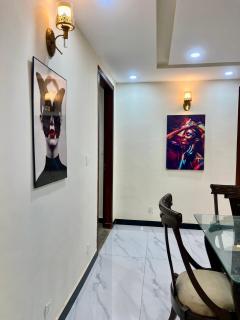 LUXURY service APARTMENT - 7