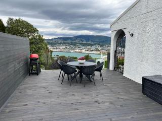 Hilltop Harbour Vista - 1