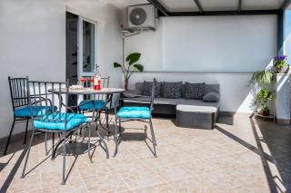 Apartment La Le with big terrace - 7