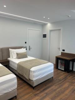 AMAD Aparthotel - 7