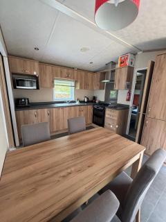 Family-friendly Pet-friendly Lodge at St Ives Holiday Village - 1
