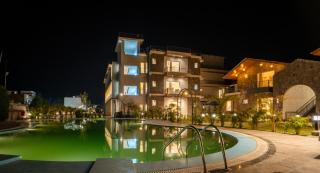 NAYAB CORBETT RESORT and SPA - 5