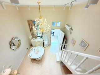Shanghai Hills & Aromahome French Simplicity B&B close to Middle Huaihai RD - 5