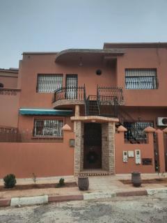 Apartment with pool next to the ocean - 8