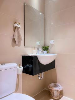 Madison Park Family Apartment by HOST JESS - 2