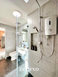 #4 Jesselton Quay City Pads Seaview by Zeluxo - 3