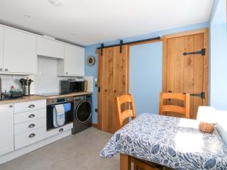 Post Cottage - 1