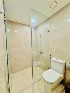 Vinhomes Grand Park 2BR Modern Apartment Quiet and Comfortable - 2