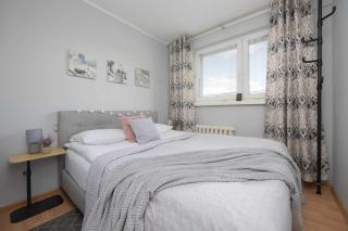 Modern & Pet Friendly Apartment with Balcony by Noclegi Renters - 9