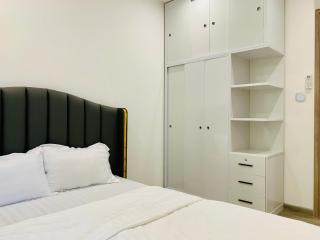 Vinhomes Grand Park 2BR Apartment Quiet Comfortable Fast WiFi - 9