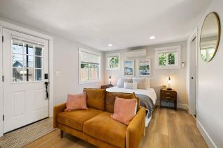 Cozy Casita - Minutes to Autzen & Downtown home - 6